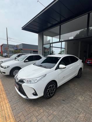 TOYOTA YARIS 1.5 16V FLEX SEDAN XL LIVE MULTIDRIVE